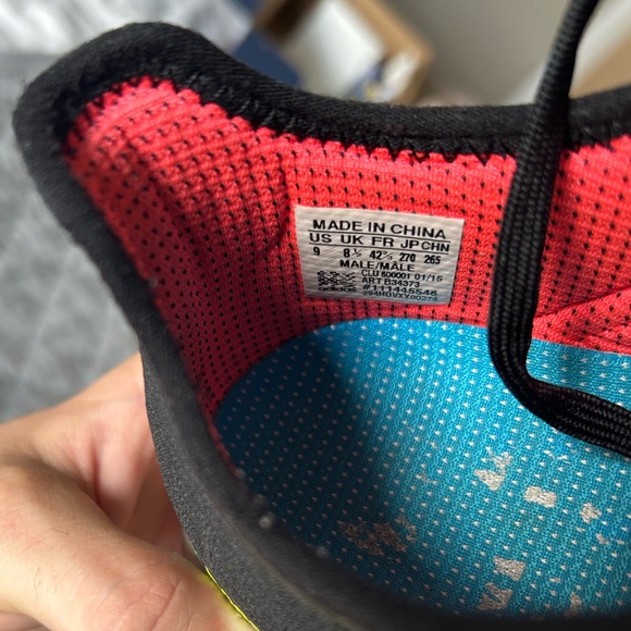 Adidas Cosmic Boost. Mens, size 9. - Picture 2 of 4